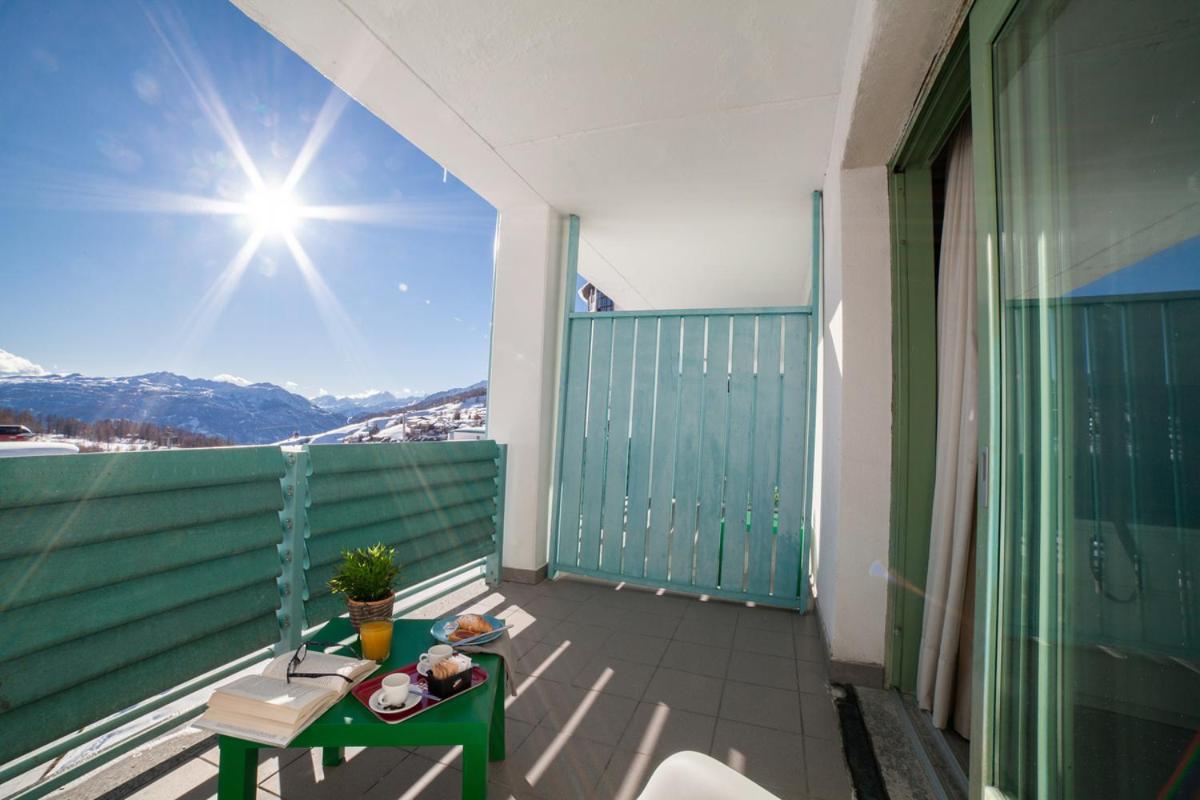Teleo Vacanze - Villaggio Olimpico Di Sestrières Extérieur photo